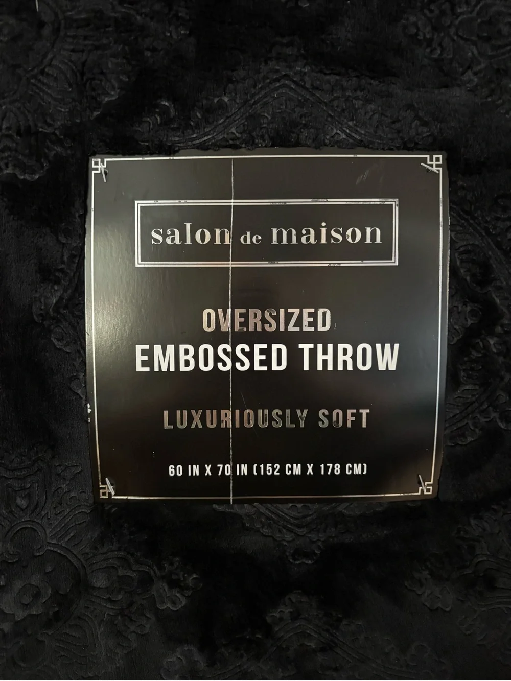 Black Throw blanket. Embossed Mandolin